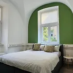דירה Luva Homes Center, Free Private Parking
