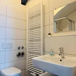 דירה Luva Homes Center, Free Private Parking *