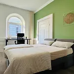 Luva Homes Center, Free Private Parking