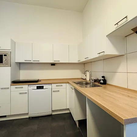 Luva Homes Center, Free Private Parking 卡尔斯鲁厄